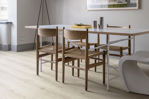 Panele winylowe jasne 1